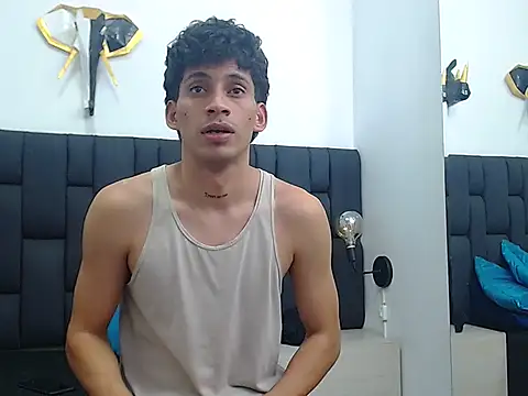 manus_rios69's cam snapshot