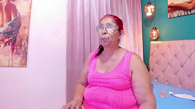 renata_milf_ live sex cam