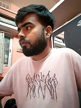 soniriyaa010101's cam snapshot