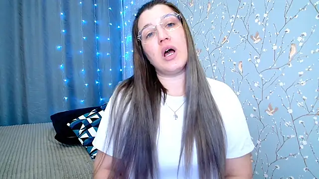 CherryZlata live sex cam