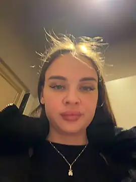 KristiRich live sex cam