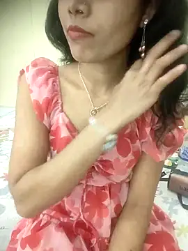 Snaya-baby live sex cam