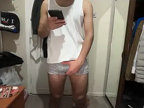 shokewave@xh's cam snapshot