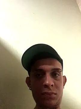 fran777775's cam snapshot