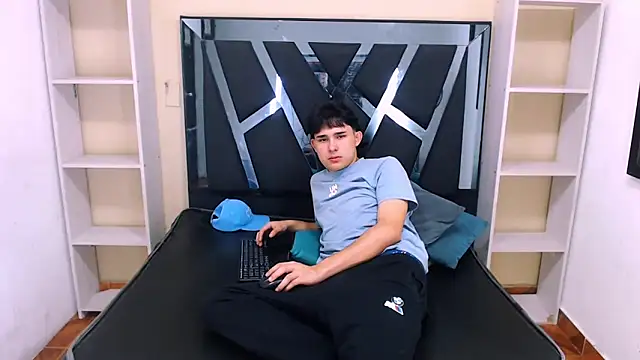 Tom_0001's cam snapshot