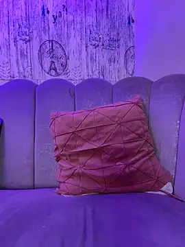 AbyThompson live sex cam