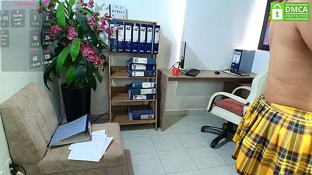 Adri_Miller's cam snapshot