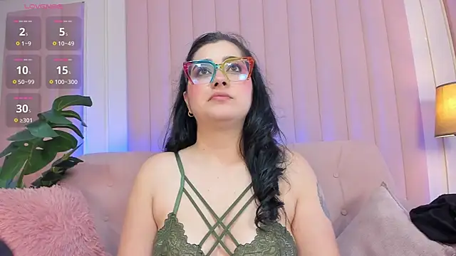 ZiaCooper_'s cam snapshot