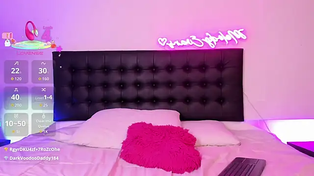 Melody_evanss's cam snapshot