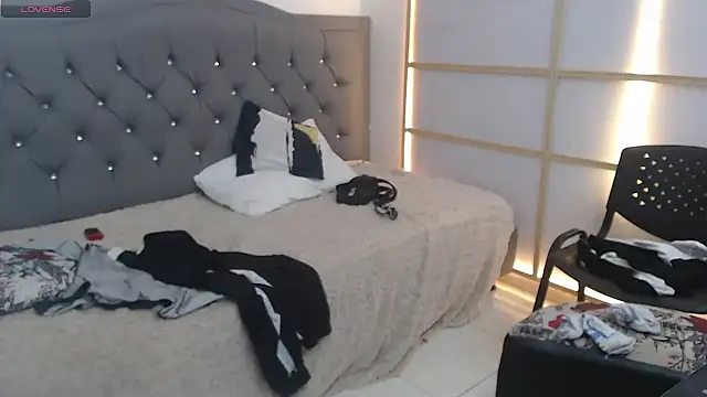 paul_ponce live sex cam