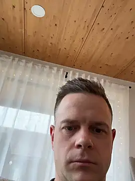 Danii0790 live sex cam