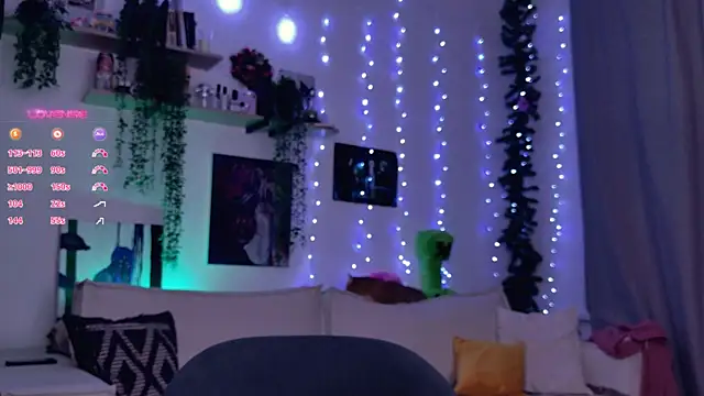 Lollyshy live sex cam