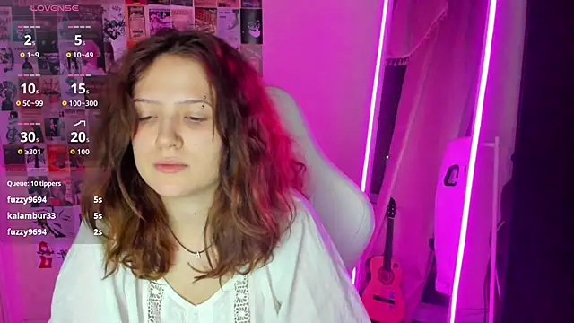 Anora_Miller's cam snapshot