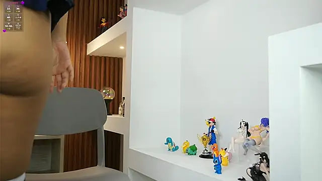 EloiseSweetxx's cam snapshot