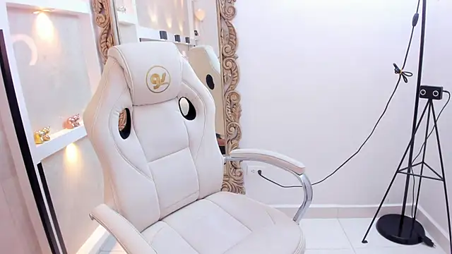 katha_stone's cam snapshot