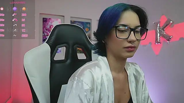 KayraOwen's cam snapshot