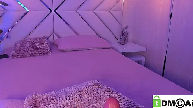 Lolaliips's cam snapshot