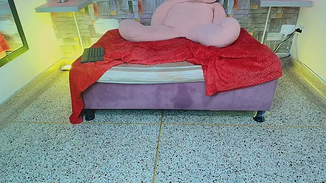 day_kardashian's cam snapshot