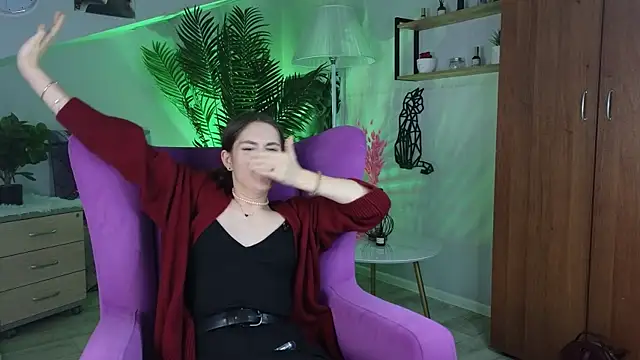 DeboraButtars's cam snapshot