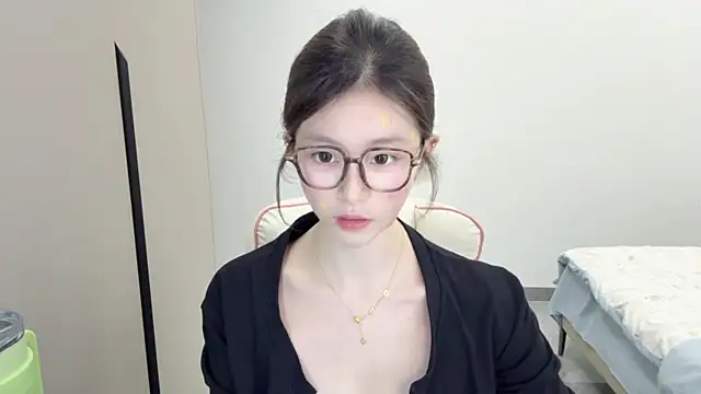 Cookie-oo's cam snapshot