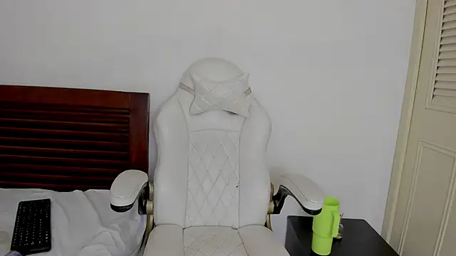 tifanymonroe's cam snapshot