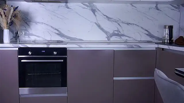 YettaCalabria's cam snapshot