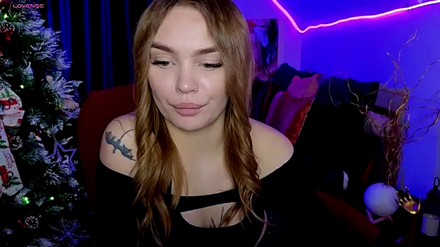 KitsyMoore's cam snapshot