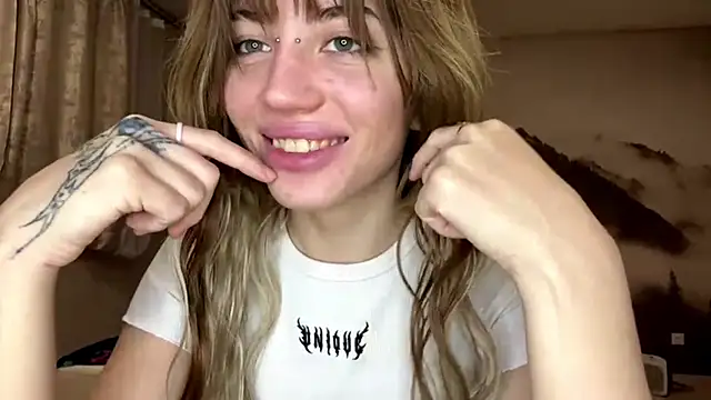 MelaineAytes's cam snapshot