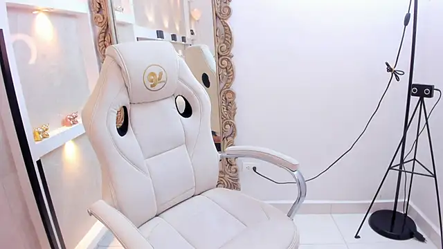 katha_stone's cam snapshot