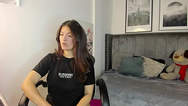 luna_morel_'s cam snapshot