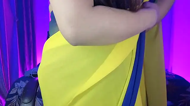 BABY_RANI_'s cam snapshot