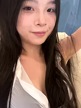 qiqi_x's cam snapshot