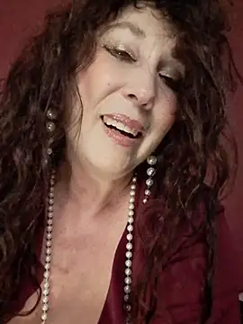 GypsyEsmeralda live sex cam