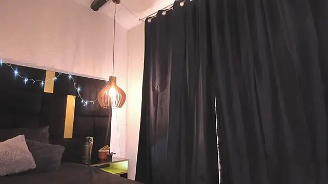 Lucio__Fox's cam snapshot