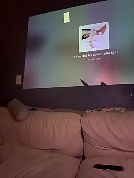 Linwy69 live sex cam