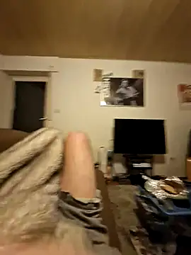 DerechteJunge's cam snapshot