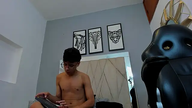 adams_bobby's cam snapshot