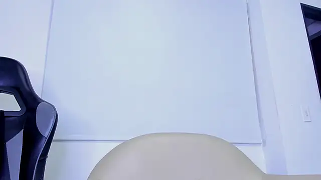 sarah_cleir's cam snapshot