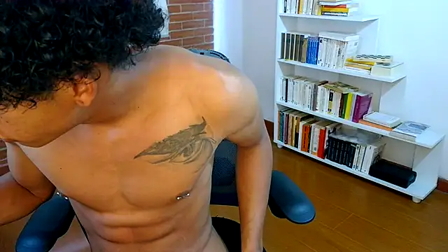 Aronbbc live sex cam