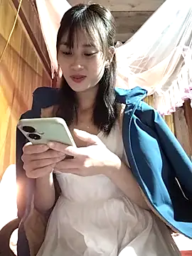 Em_xinh01's cam snapshot