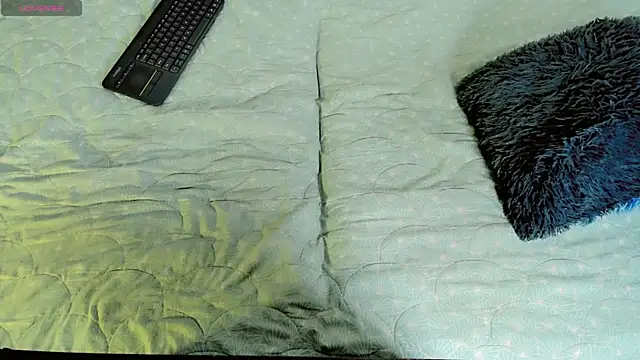 baby_rous's cam snapshot