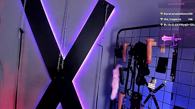 VictoryaLiah_BDSM's cam snapshot