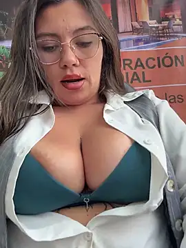 LIZ-06_ live sex cam