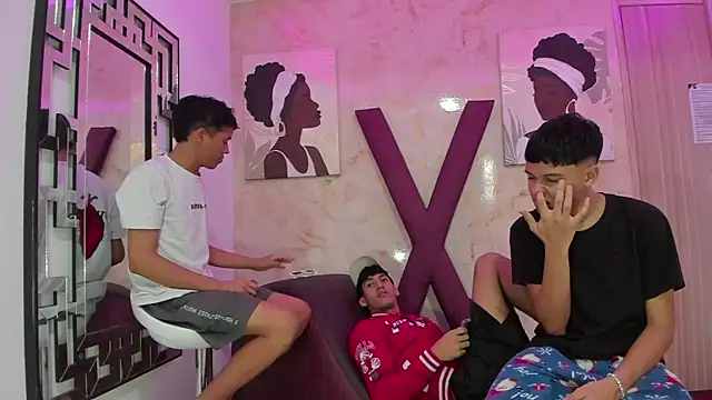 HORNY_PRETTY's cam snapshot