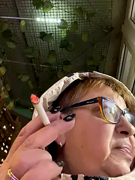 Klio5678 live sex cam