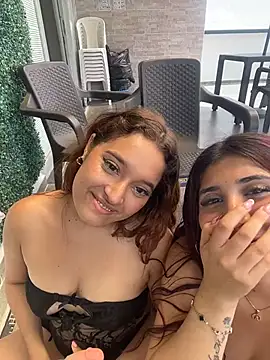 Nahomy_Harperr's cam snapshot