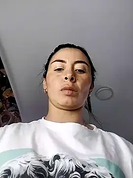 NathyMilf_'s cam snapshot