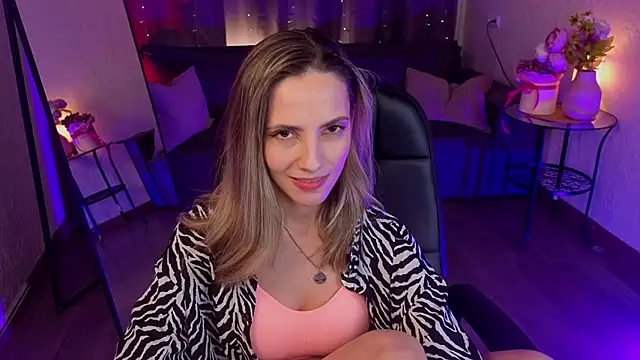 amelia_meili's cam snapshot