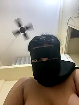 sara___fun's cam snapshot