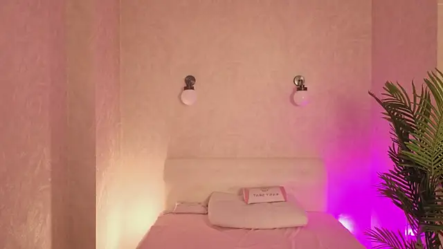 Daniela_Saules's cam snapshot